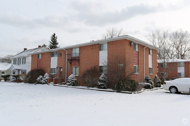 BrookDale Apartments - BrookDale Apartments