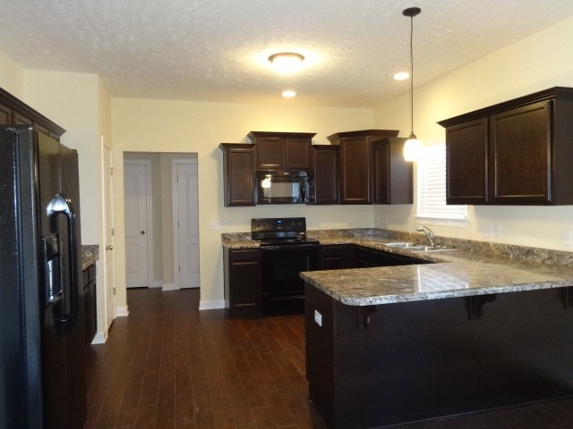 Photo - 5566 Oak Chase Dr