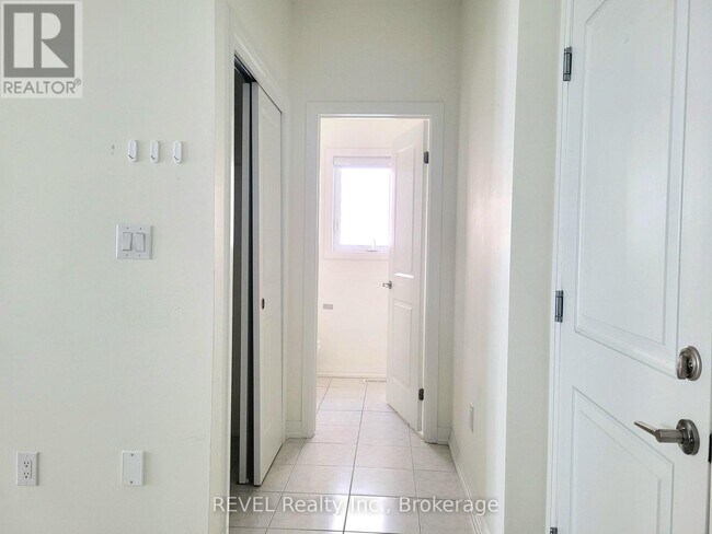 Photo - 171 Bur Oak Dr