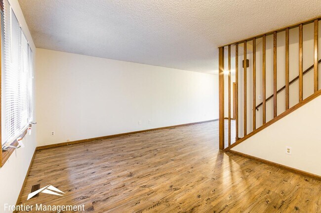 Photo - Incredible 2 Bedroom Duplex for Rent!