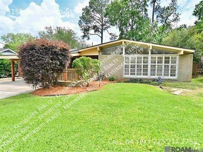 Building Photo - 3158 Broussard St Rental