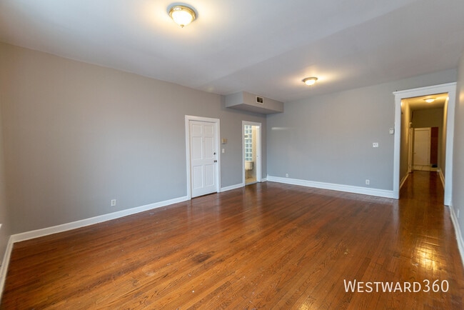 Photo - 3403 W North Ave Unidad 2