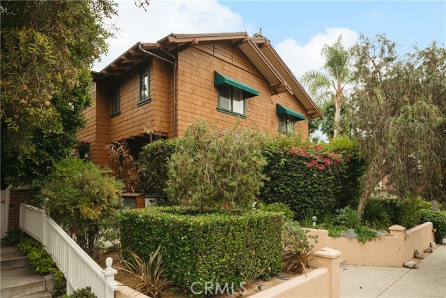 Building Photo - 482 S Madison Ave