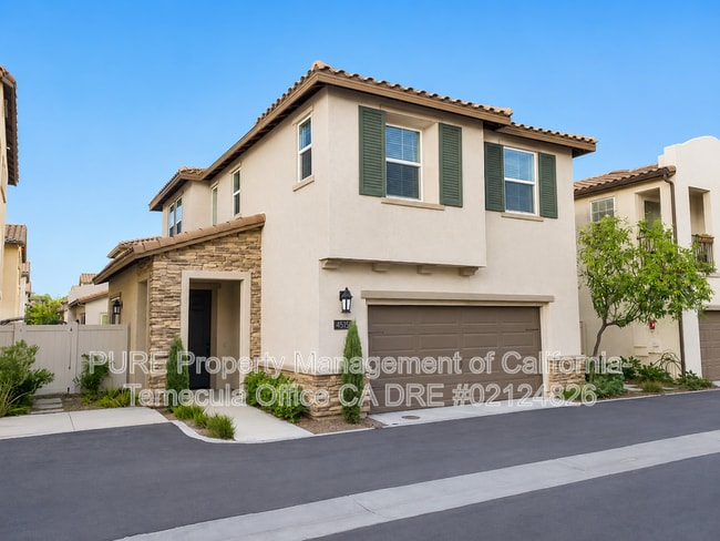 Building Photo - 45139 Via Vela