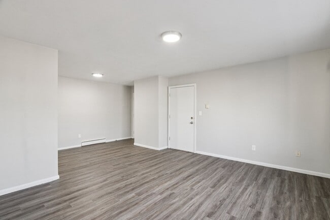 Photo - 10 Thorn St Unit #7