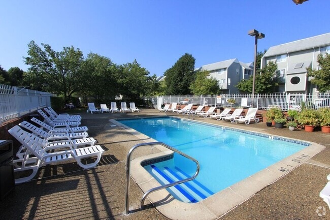 Building Photo - 144 North Beacon St Unit A1d Rental