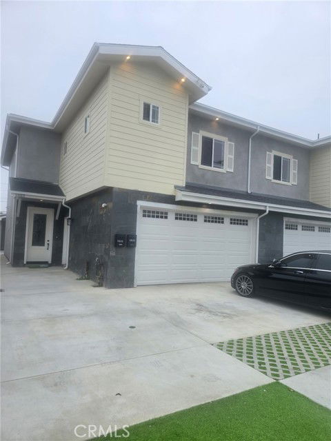 Photo - 11613 Adenmoor Ave