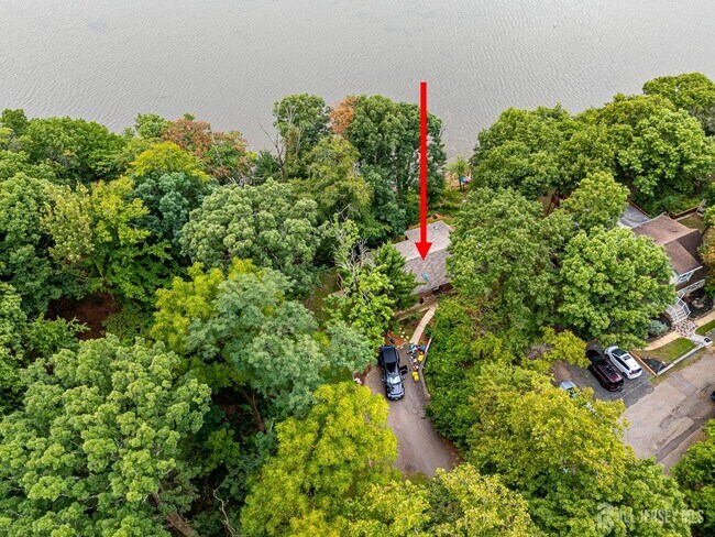 Photo - 31 Cardownie St