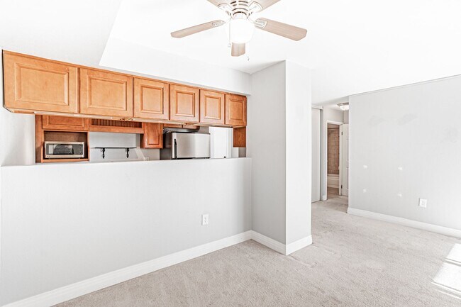 Photo - Amazing 1 Bed 1 Bath Golden Triangle Condo...