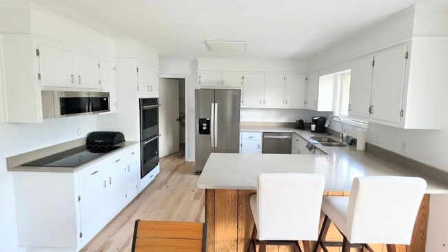 Photo - 3460 W Lexington Avenue Ext