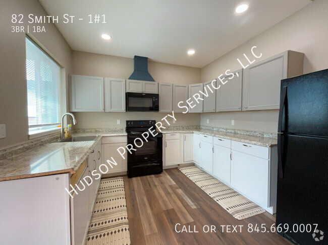 Building Photo - Spacious 3-Bedroom, 1-Bathroom First Floor... Unit 1#1 Rental