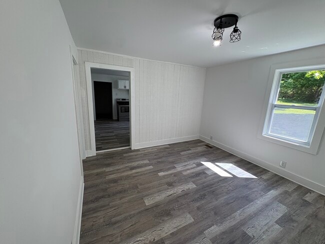 Photo - 324 Old Beidleman Rd