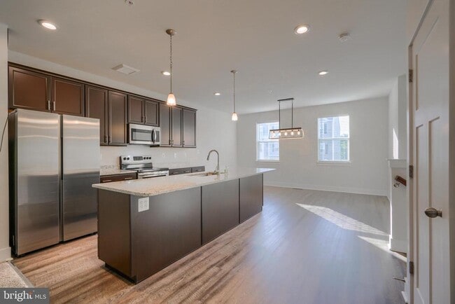 Photo - 617 Snapdragon Ct