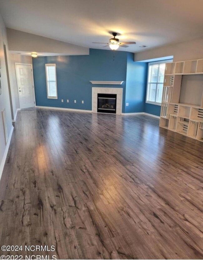 Photo - 4162 Breezewood Dr Unit Apt 203