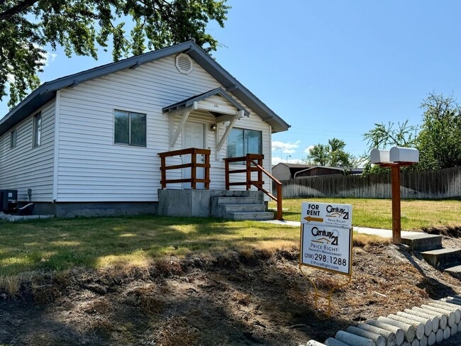 For Rent: 2 Bedroom, 1 Bathroom Home with ... - For Rent: 2 Bedroom, 1 Bathroom Home with ...