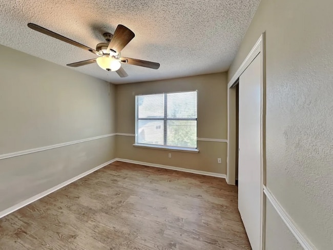 Photo - 4110 Devon Ct