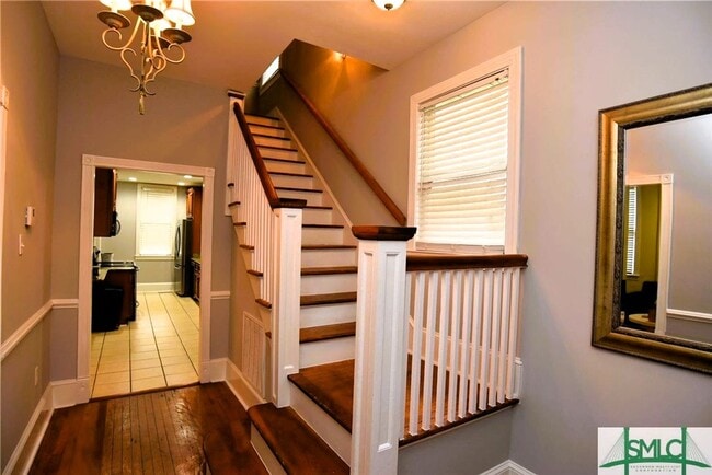 Photo - Spacious and fully furnished Victorian beauty