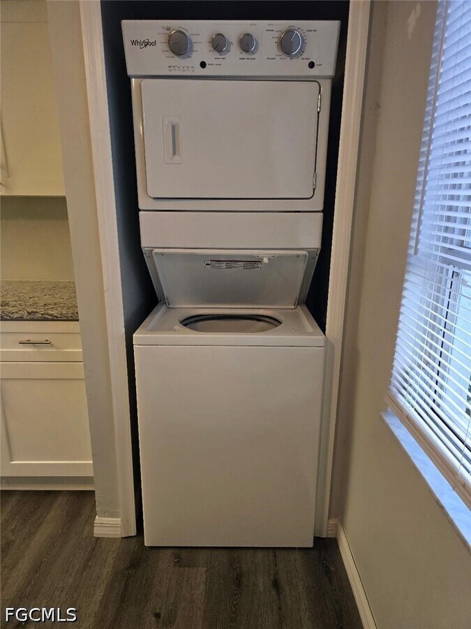 Photo - 5019 SW 16th Pl Unit 102