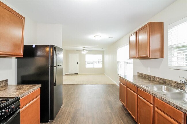 Photo - 5628 Gadwall Rd