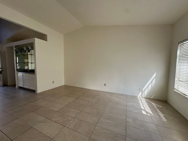Photo - Great location. 4 bedroom single story Las Vegas home for rent.