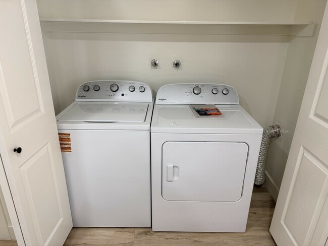 Photo - 208 Ogden Canyon Rd