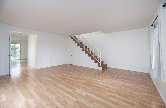 Photo - Charming Artesia Gem!