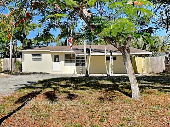 Building Photo - 908 Belmont Dr