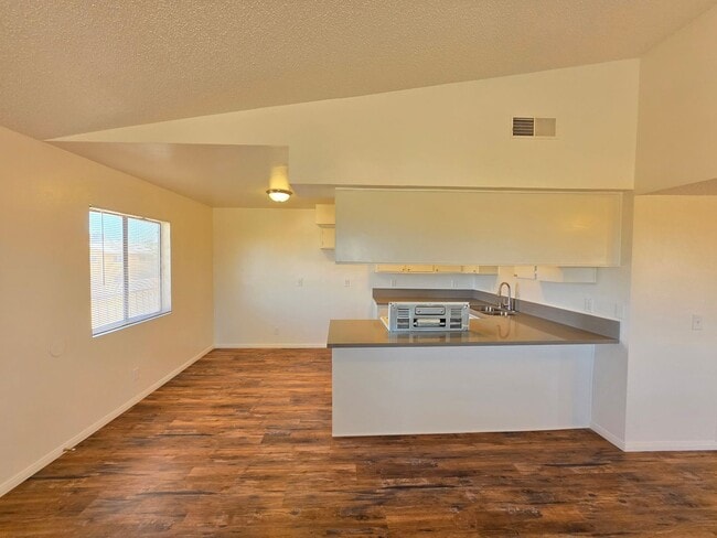 8342 Columbine Ave Unit C