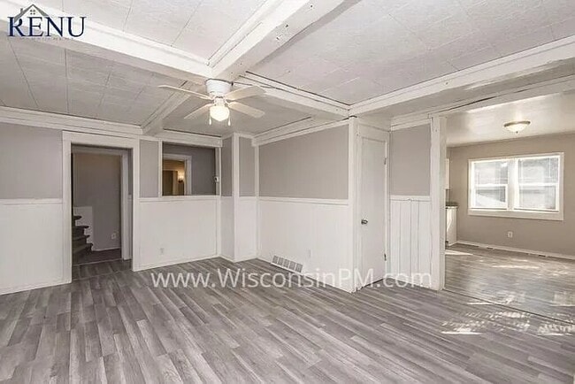 Photo - 445 N 9th Ave