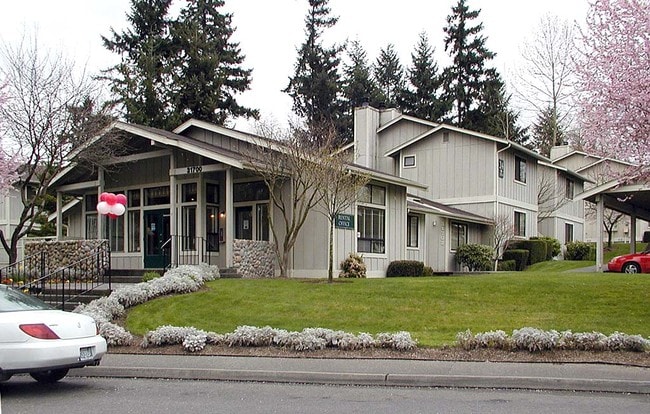 The Shores Apartments