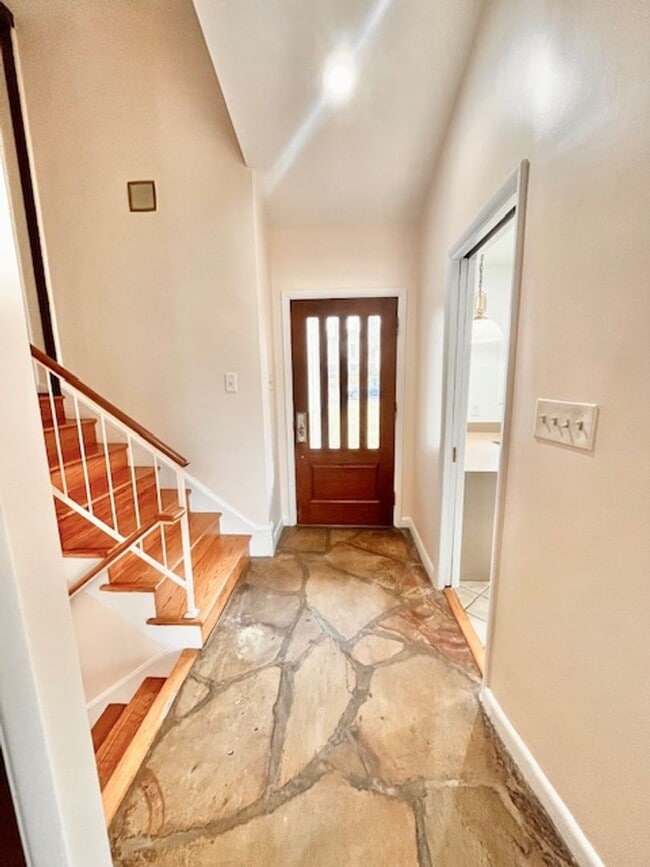 Photo - 8308 Whitman Dr