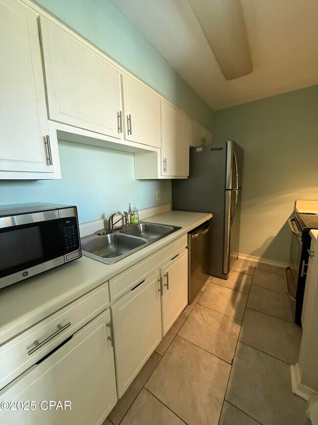 17614 Front Beach Rd Condo Unit - Image