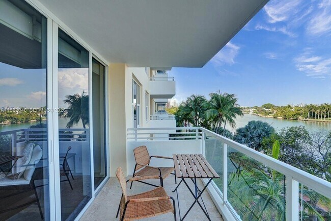 5600 Collins Ave Unit 5R