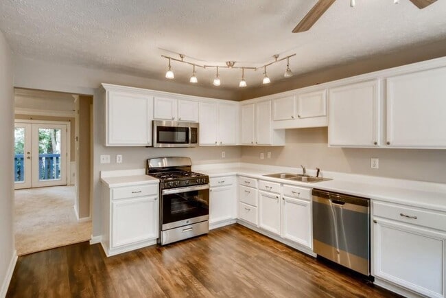 Photo - 1500 Shiloh Pl