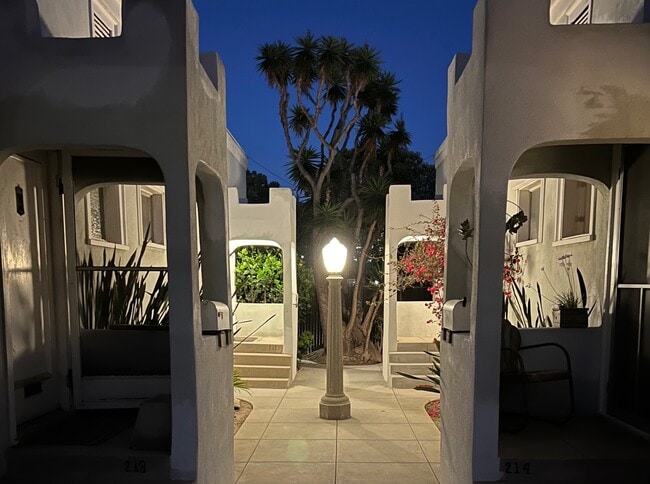 Photo - 218 Strand St Unidad 218 and a half