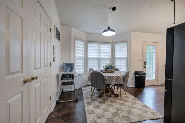 Photo - 106 Muirwood Dr