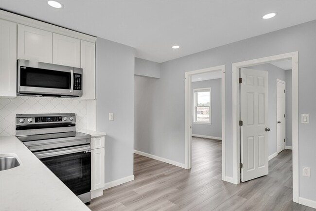 Photo - 101 Bowen Ave