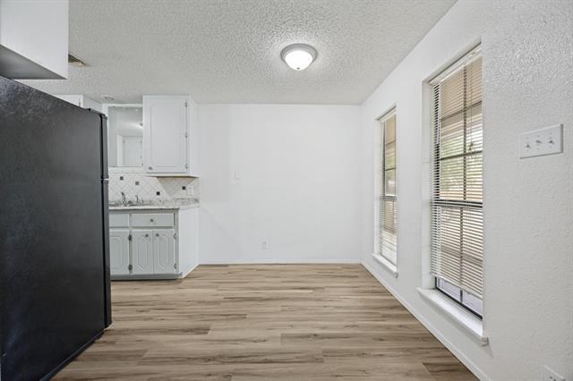 Photo - 808 W Belden St