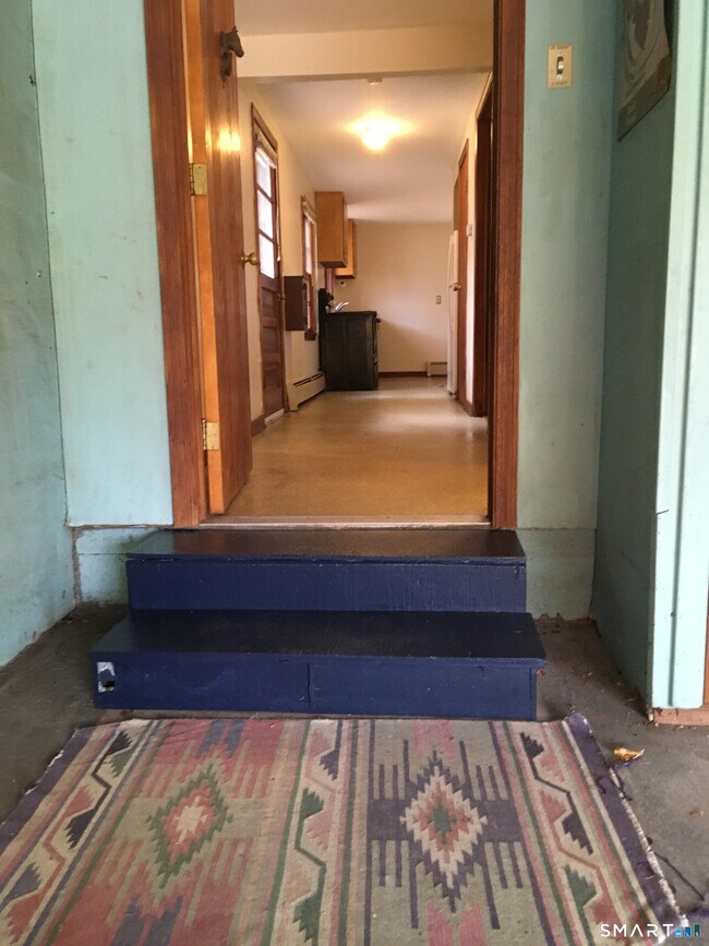 79 Owens Ln