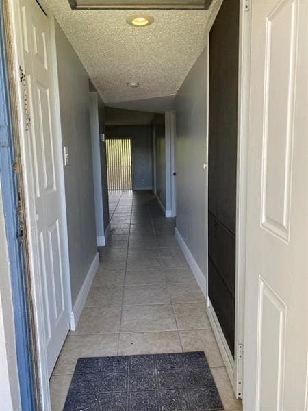 Building Photo - 7900 N Colony Cir Unit 302