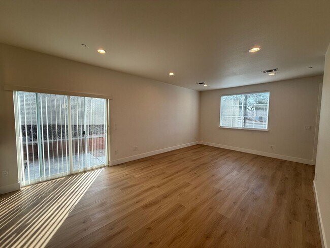 Photo - 8461001/85 Unit 8461002001