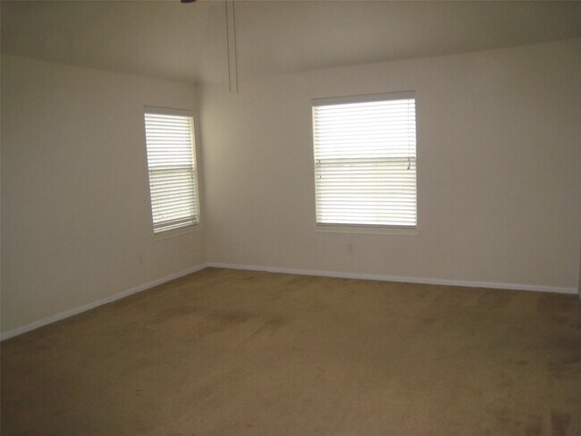 Photo - 7822 Winding Creek View