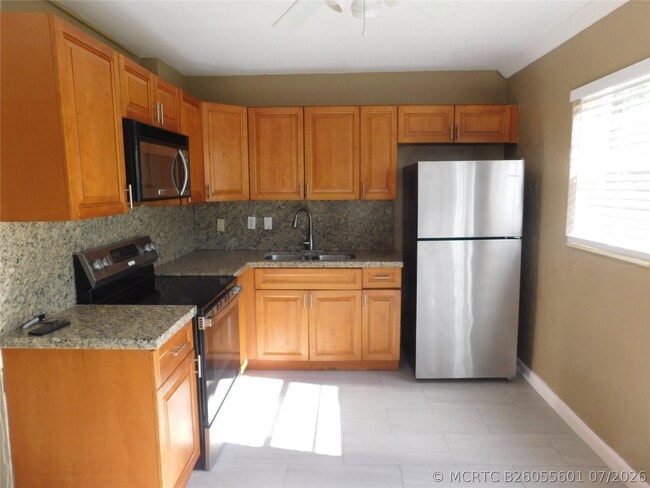 1511 SW 63rd Ave