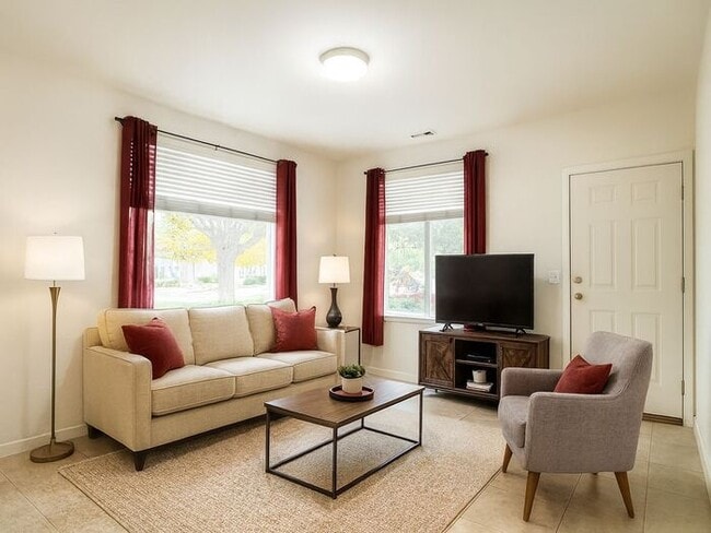 Photo - Summerlane Townhome - 2 Bed 1 Bath - 50% Off 1st Months Rent!!! - HOA Paid!!!