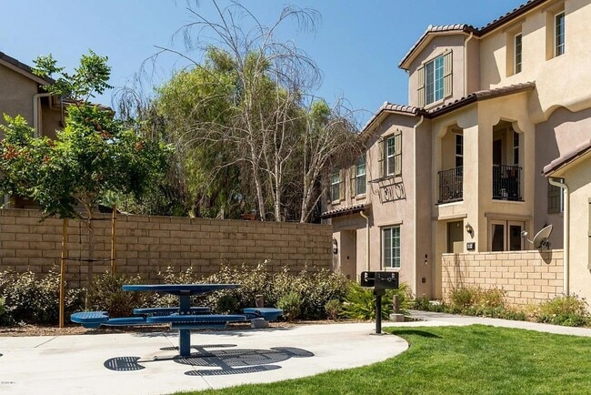 Photo - Beautifully upgraded 3-bedroom, 4-bathroom Simi Valley home