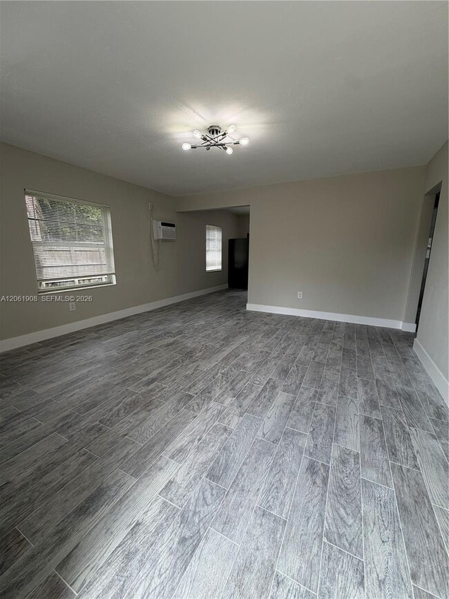 Photo - 1140 NE 1st Ave. Unit 1140