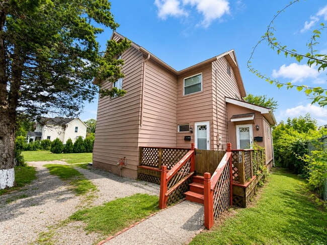 Building Photo - Affordable & Low-Maintenance 1BR Apartment – Comfortable Living Made Easy