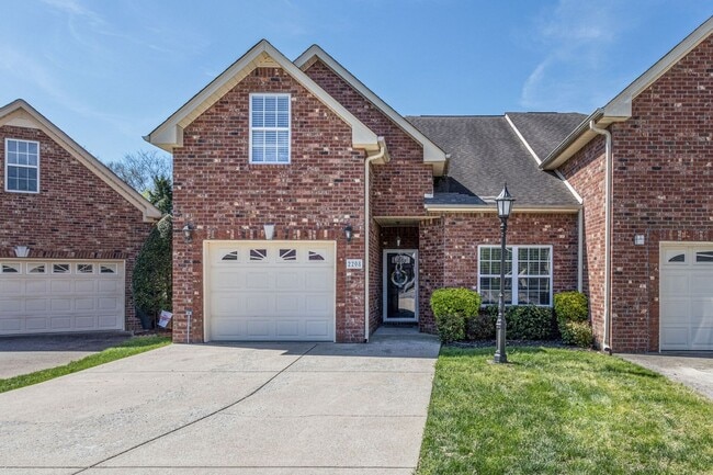 Photo - FOR LEASE- CONDO, WALKING DISTANCE TO MTSU...