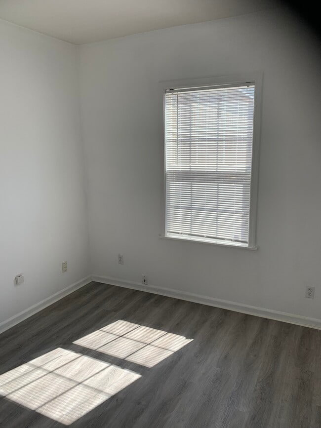 Photo - 2019 E 20th St Unit D