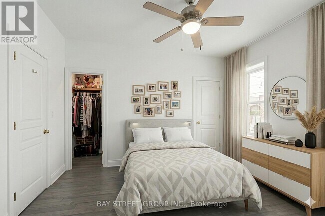 Photo - 693 Woodbine Ave Unit 1